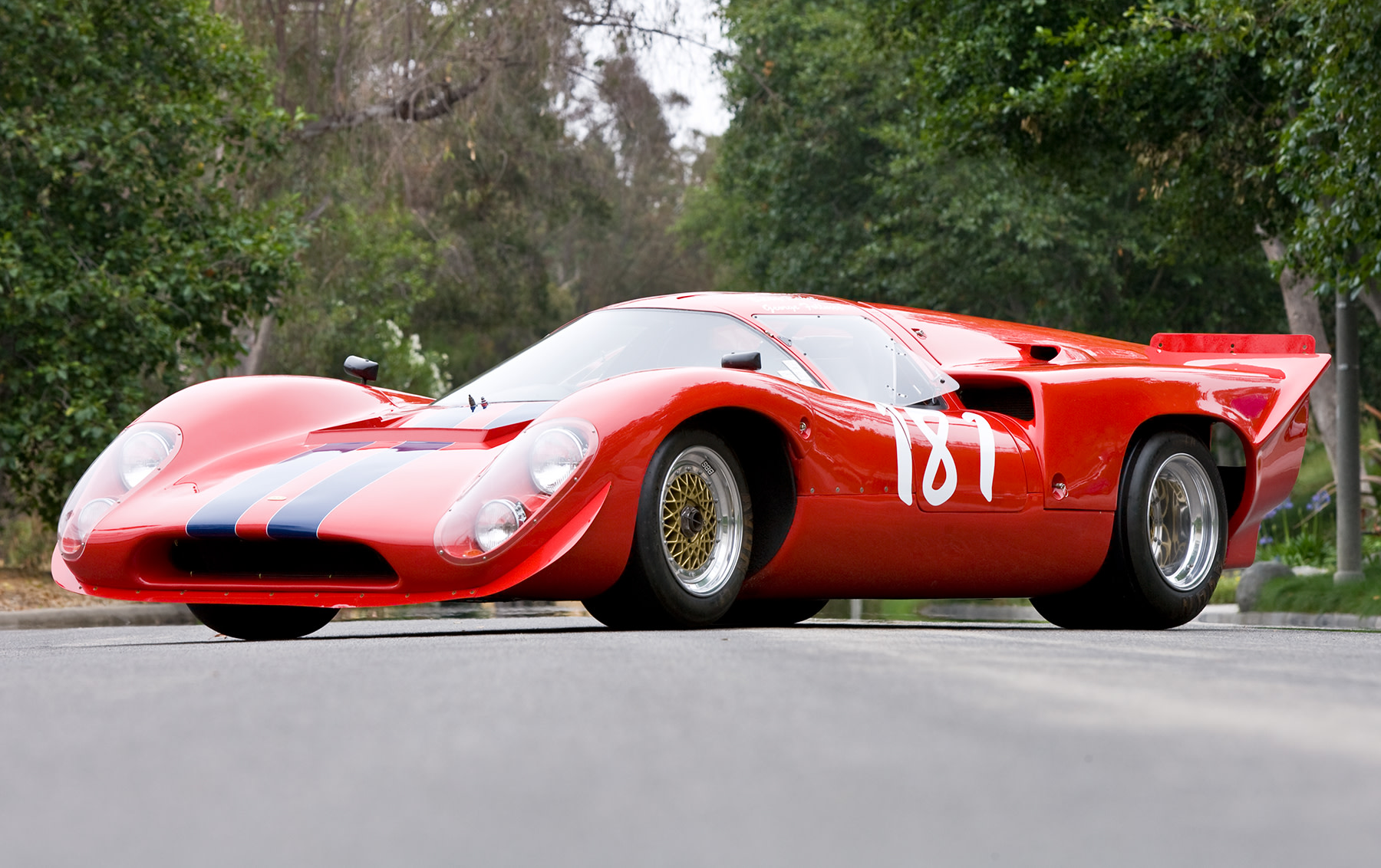 Marsh Models ローラT 70Mk.Ⅲ 1969年　デイトナ　No.8 race-cars.com - 1969 Lola T-70 Mark III B